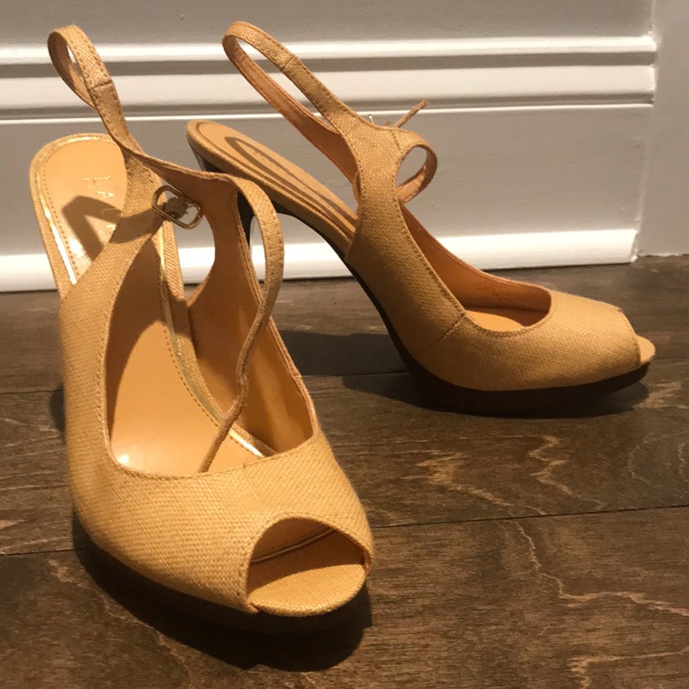 Lauren | Ralph Lauren yellow heels- like new- sz 8